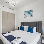 Elegant 1Br Plus Guest Study Room At Sobha Waves - Luxury Stay