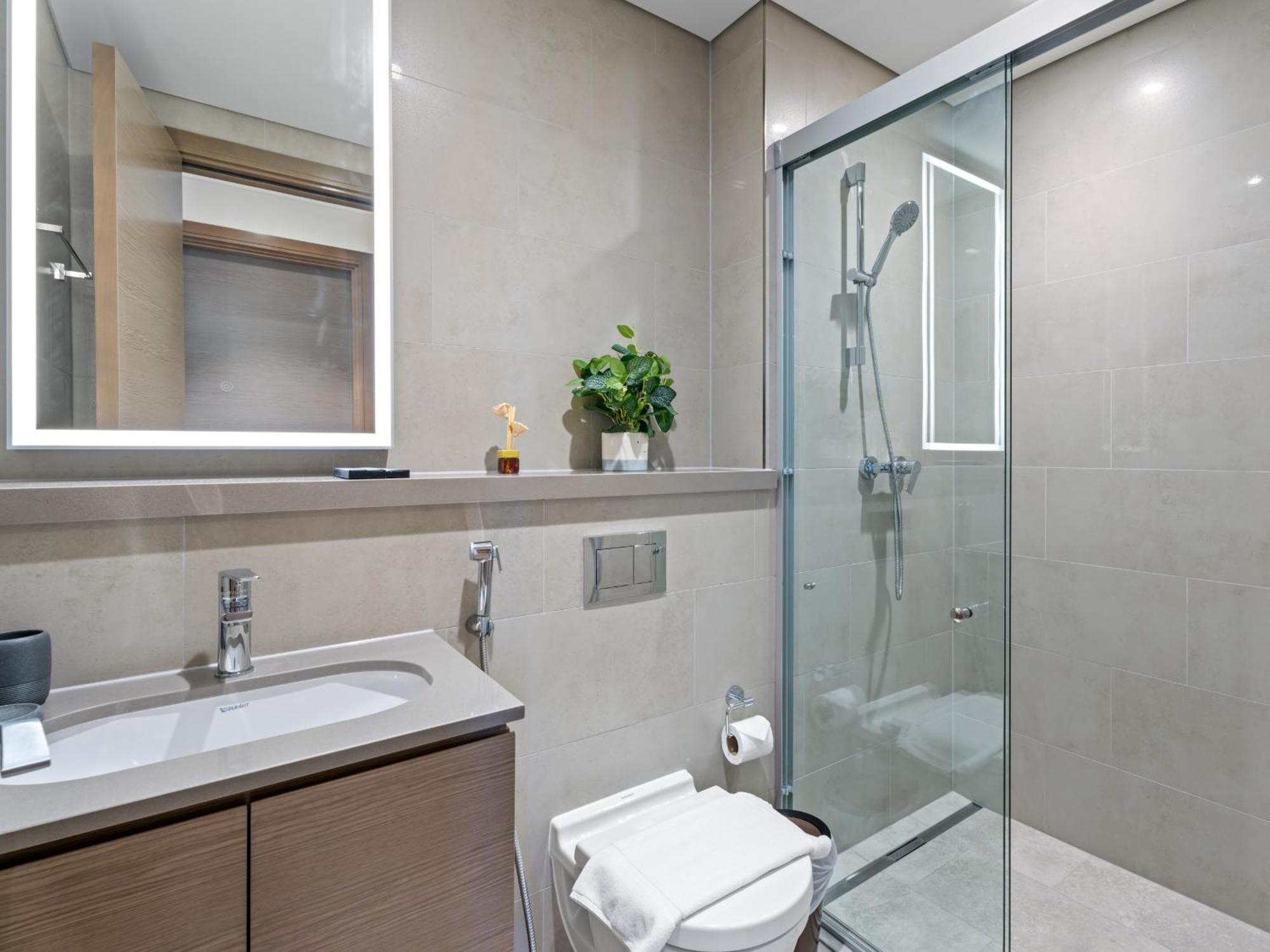 Elegant 1br Guest Study At Sobha Waves - Luxury Apartment